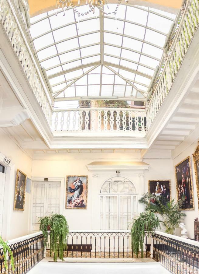 España Hotel 2*